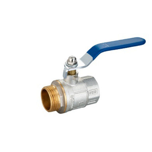 Gas de agua de cromo de revestimiento SS 2 pulgadas roscado válvula de bola de latón forjado de dos piezas cuerpo / 2 "   2 " (600WOG, 150WSP)
